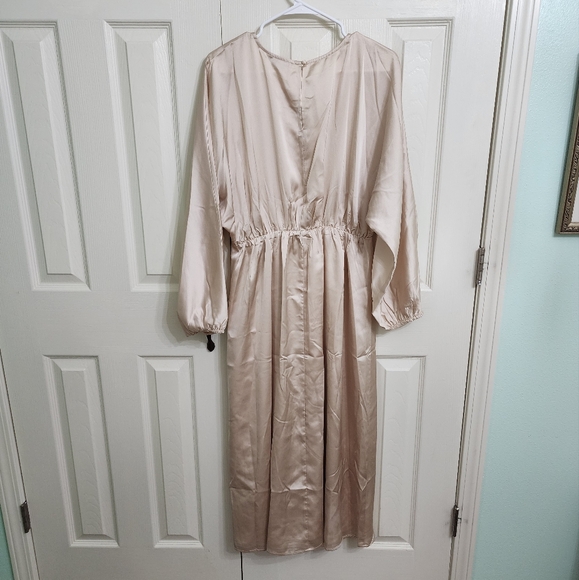 BALTIC BORN BALTA Champagne dress - Picture 4 of 5